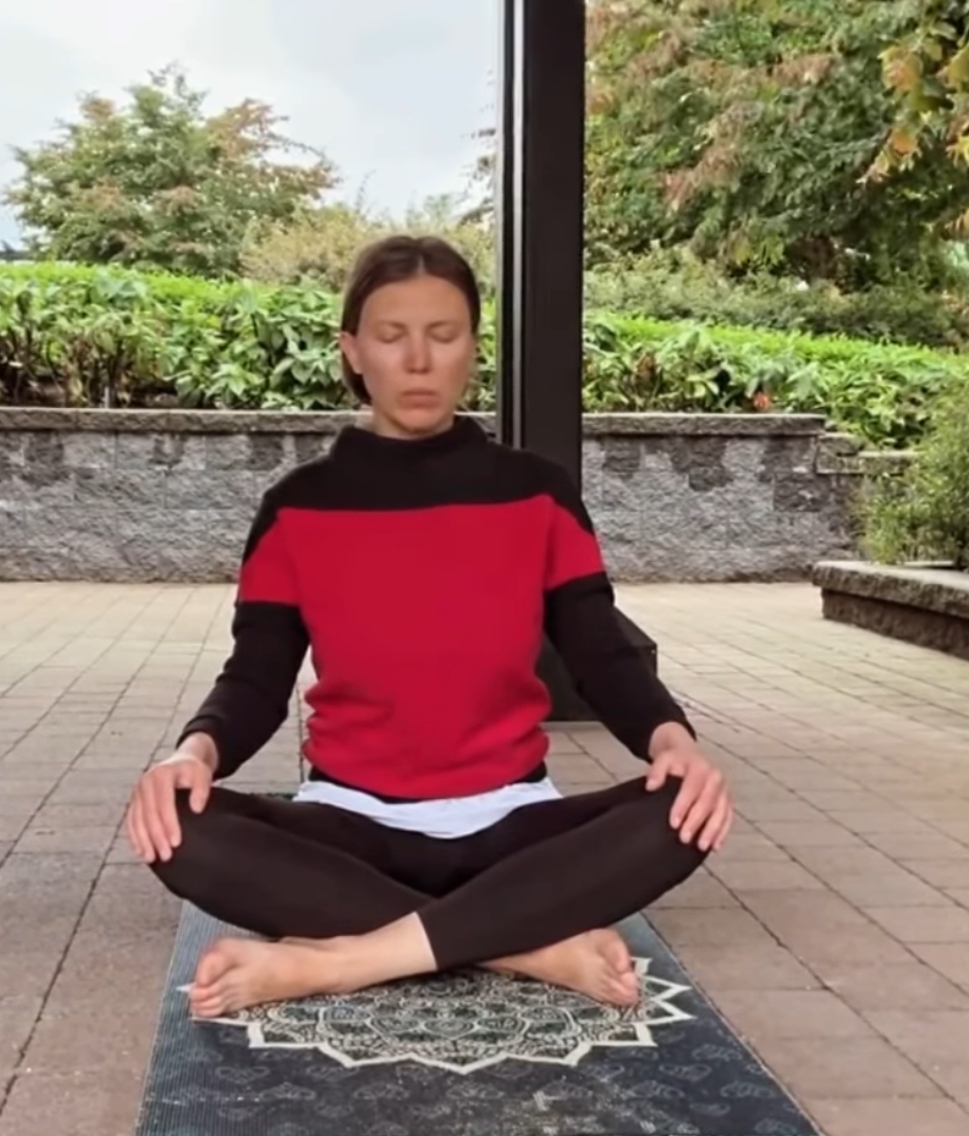 Sukhasana Guide: Achieve Comfort and Stability in Your Practice